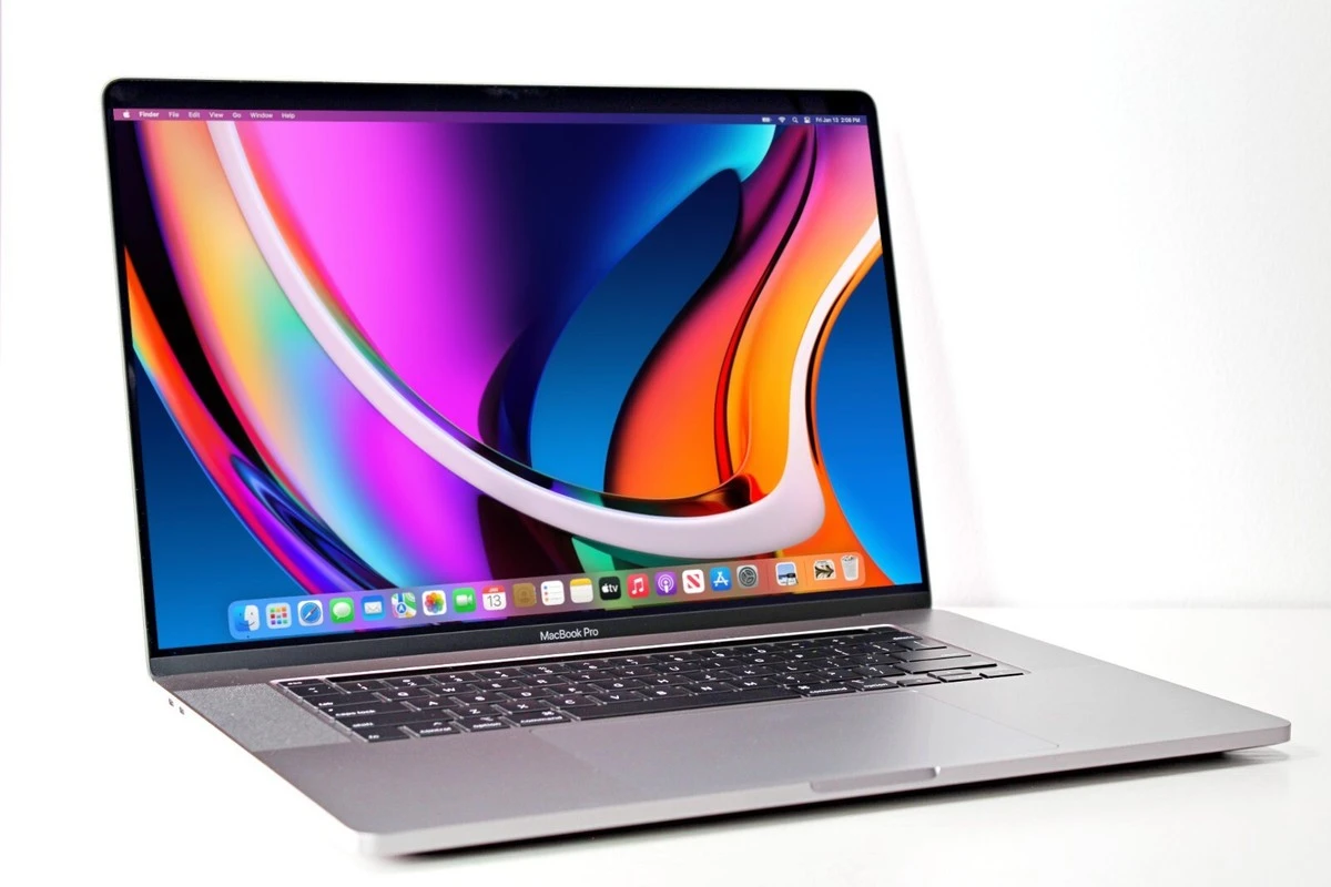 Apple MacBook Pro 16-inch...
